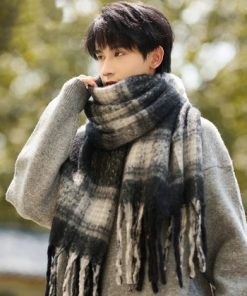 Classic Cashmere Embroidery Scarf-M070318