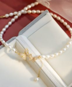 Five Letter Brooch-M020106