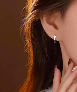 Circle Hollow Earrings-M011801