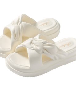 Pearl Slippers-M5050205