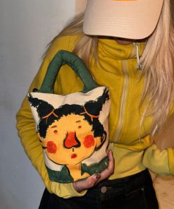 Capucines Handbag-M061820